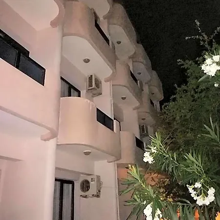 Hotel Arya Çeşme